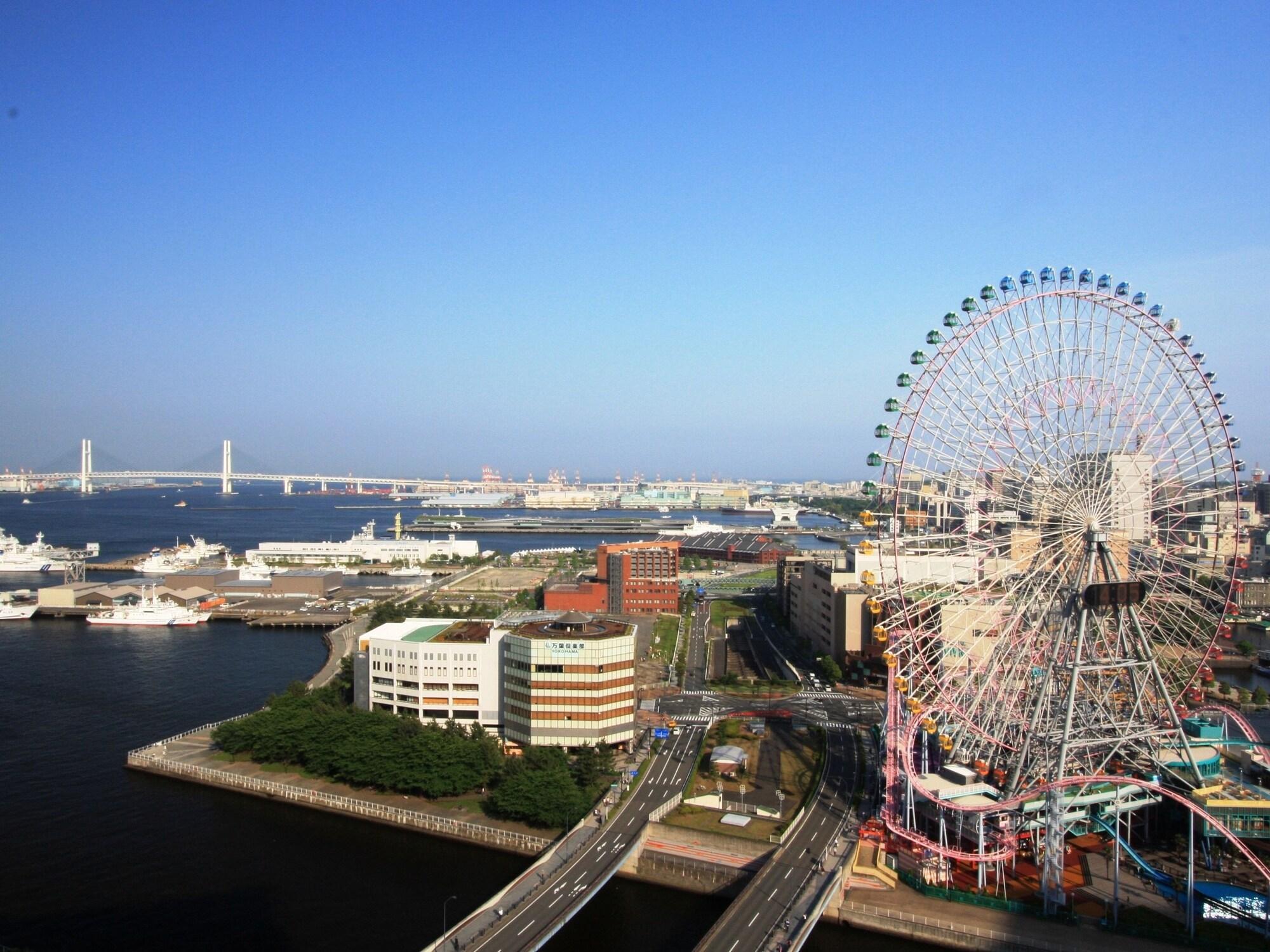 横滨湾酒店 5*